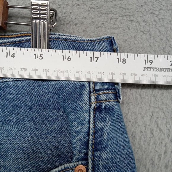 Levis 505 Jeans Mens 36x32 Blue‎ Light Wash Original Straight Leg Classic Denim - Picture 2 of 9